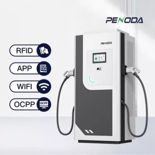 Liquid cooled EV fast charging system
