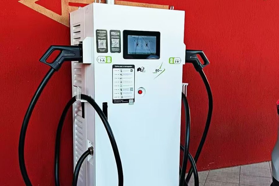 Brazil Restaurant Installs 80kW DC EV Charger to Support Electric Vehicle Growth