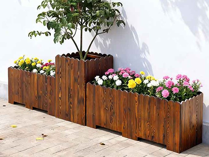 Macetero de madera con forma redonda