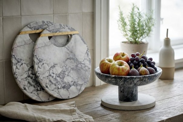 Why Imperfect Natural Veins Make Marble Tableware More Luxurious