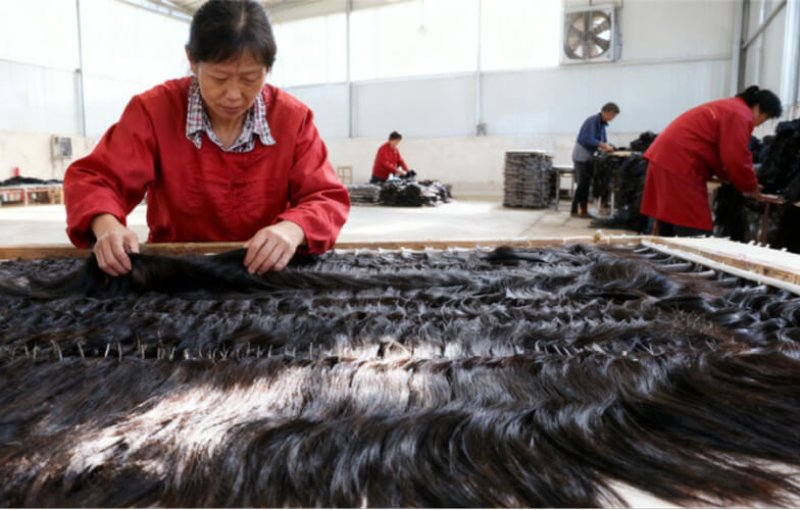 Dry The Hair By The Air Naturally